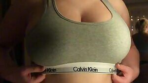 More Juggs For Your Perusal