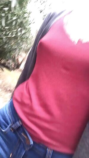 Morning walk at the park 😏