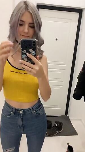 Sexy casual look
