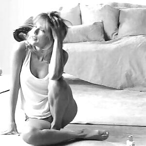 Taylor Would Like Your Attention