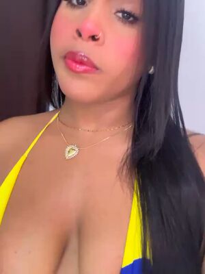 Anal Squirting Big Ass Cum Dildo