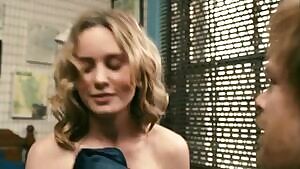 Brie Larson's Ass Jiggles As She Walks Away