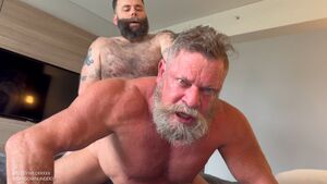 Gay Couples Anal Bear Beard Daddy