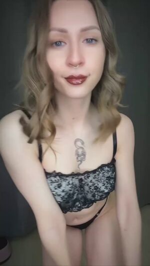 BBW Facesitting Amateur Masturbating OnlyFans Pornstar