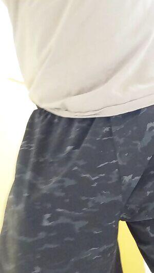 30's Whipping him out