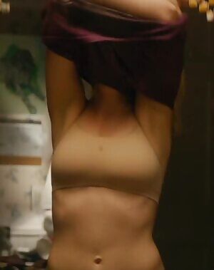 Jennette McCurdy in Little Bitches