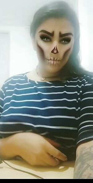 Me on my true orm, flashing again 🤣