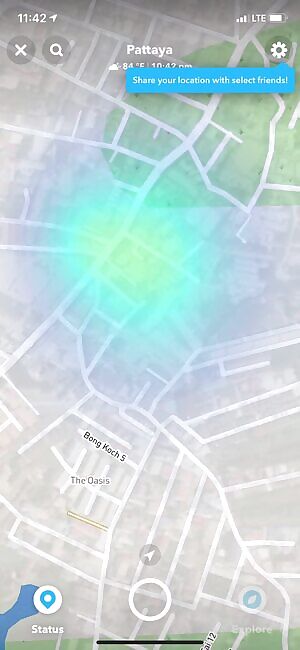 Good Samaritan trying to give the world a gift