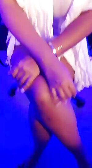 Bridgette B shot a 