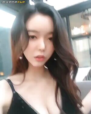 Dal Shabet Serri Tits #102