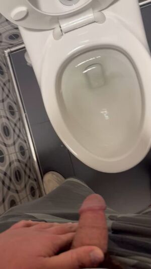 Male Pissing Pee Peeing Piss