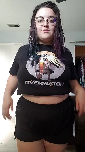 Gamer girl flashes you