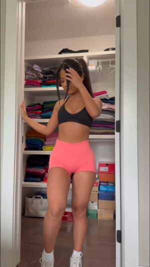 college Filipina getting ready for gym