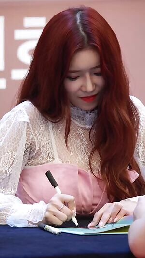 WJSN - Dawon - 180926 - fs