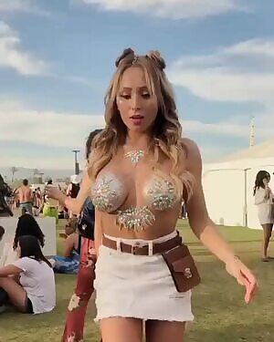 Coachella Dancing