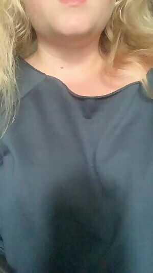 It’s been ar too long since I’ve done a proper drop 😉🖤