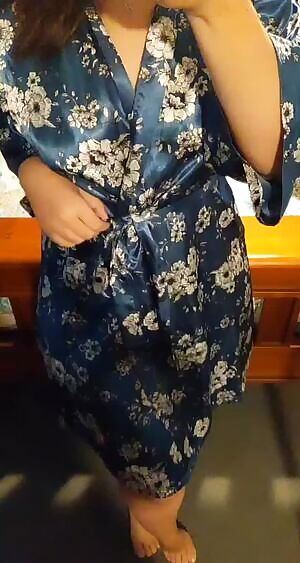 I feel like i get a little lost in this sub, so let's mix it up with a video instead 😘