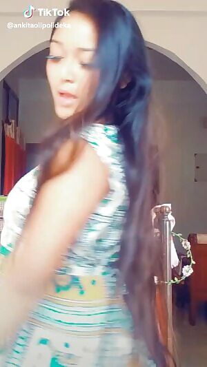 Pay Attention! Bengali Chick - AnkitaOliPoliDeka - TikTok