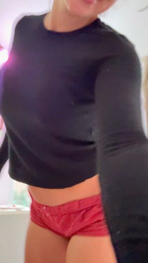 Fun Buns Ass Big Tits Curvy