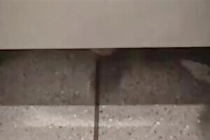 Guy in next stall cums in my hand 💕