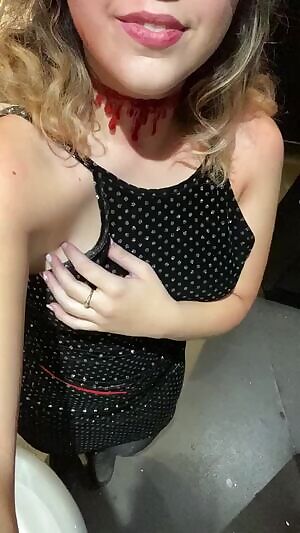 I’m really reaking drunk. Happy Halloween! 🎃