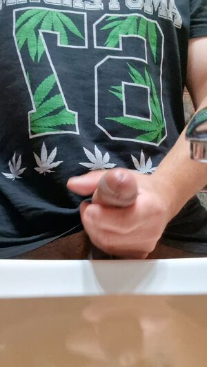 Uncut Cock Cum Cumshot Jerk Off