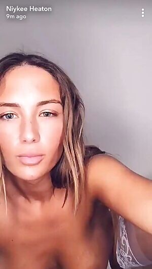 🤗