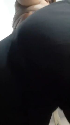 Reverse Blowbang Amateur BWC Doggystyle Facial