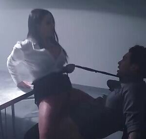 That's how I want Angela to ride me :D