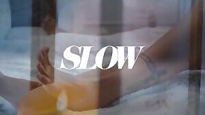 Halsey wank material in an SNL skit