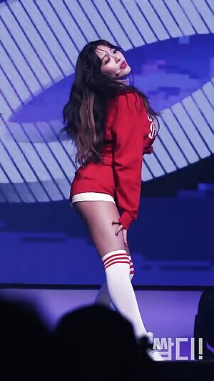 AOA - Chanmi grinding