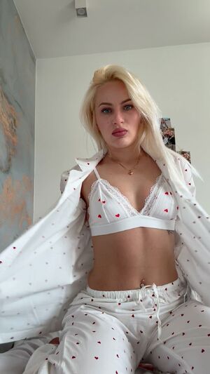 Belly Buttons Boobs Erotic OnlyFans