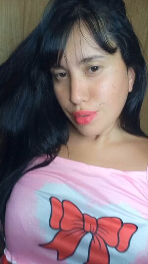 Mom Bods Chubby Curvy Hotwife Housewife