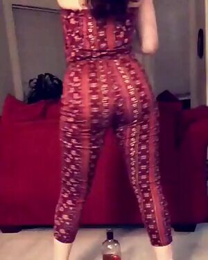 this ass makes my dick explode