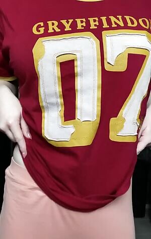 My nipples seem to change color to match what i’m wearing .