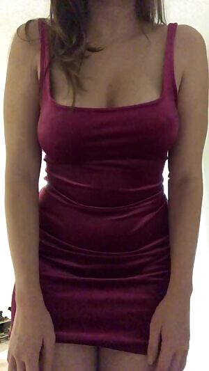 Pulling down my tight dress reveals my big tits 😛