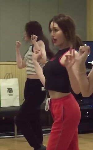Jeon Somi