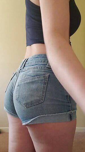 It's finally warm enough for me to wear these 😉