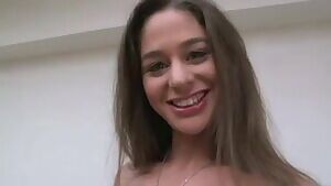 Cathy Heaven shows how a professional throat is to be used