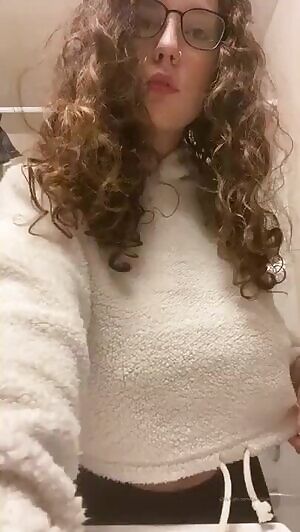 Laura 😍Get it fast before it gets taken down❤️ bit . ly / nofakelink