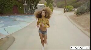 Teen Beauty With Amazing Afro Orgasmic Fuck