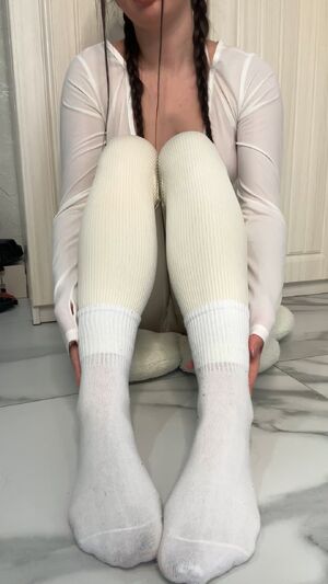 Tight leggings Knee High Socks Legs