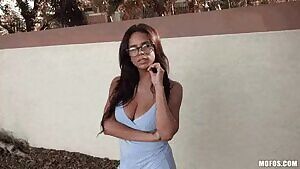 Autumn Falls Big Natural 18 year old - Public Pickups