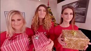 Lindsey Cruz, Adele Unicorn, & Candice Demelzza 