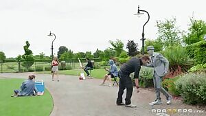 Fucking the Busker