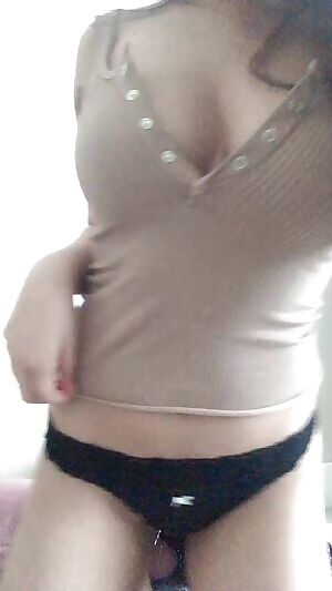 Feeling busty ♡