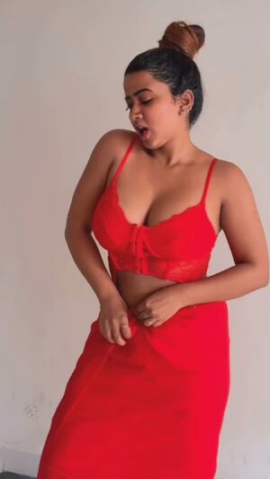 Indian Babes Amateur Desi Hotwife Huge Tits