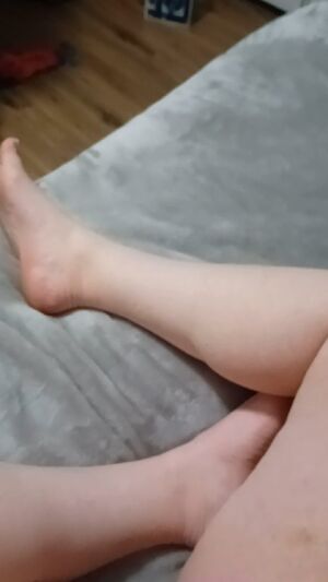 Legs From Behind Feet Fetish Muscles