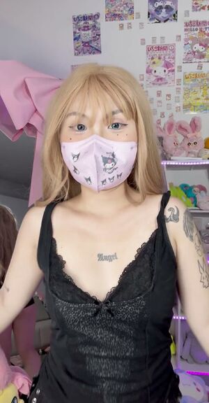 woke up feeling extra slutty today