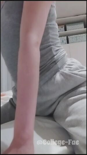 Clothing Fetish Amateur Brunette Clothed Pillow Humping